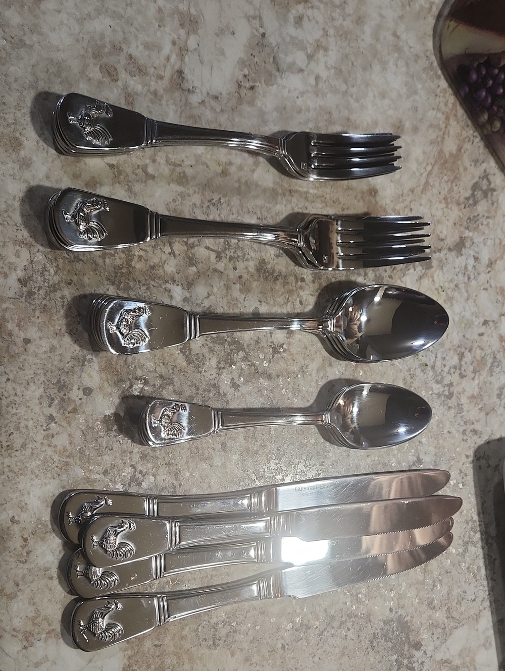 Cuisinart Elite Silver Rooster Emblem Stainless Flatware. 20 Piece Set